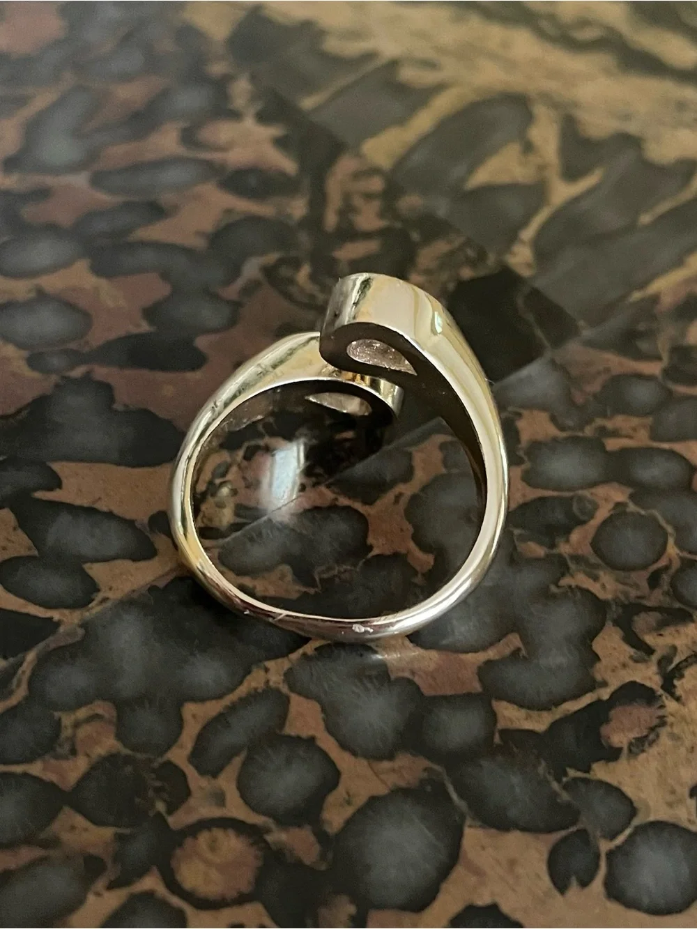 House of Harlow 1960 gold tone